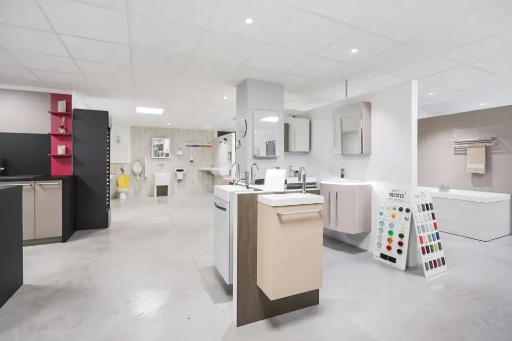 Euro Plomberie Piscines - Showroom (13)