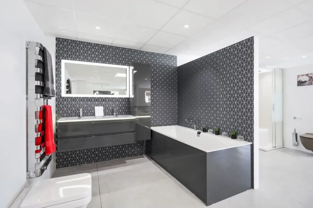 Euro Plomberie Piscines - Showroom (17)