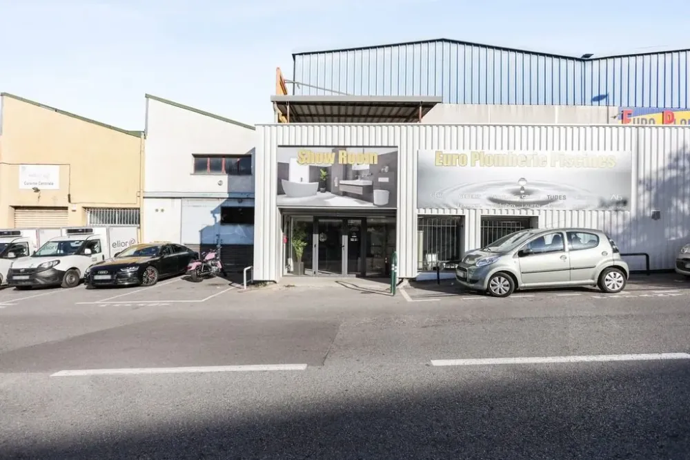 Euro Plomberie Piscines - Showroom (19)